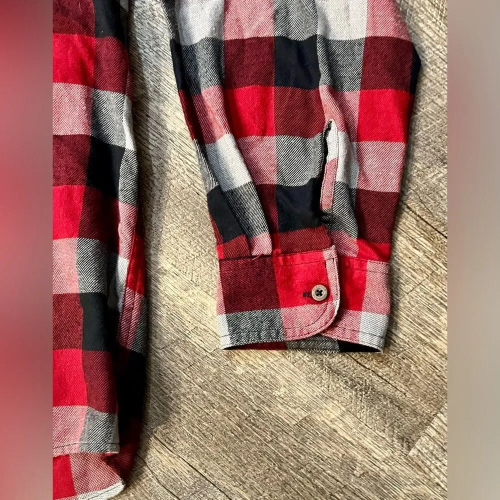Wrangler Blue Ridge 2XT Buffalo Plaid Flannel Shirt Red Black Tall Men’s